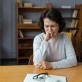 「家族葬ですませた」に納得がいかない! 亡くなった弟の妻から訃報 参列する「家族」とは?