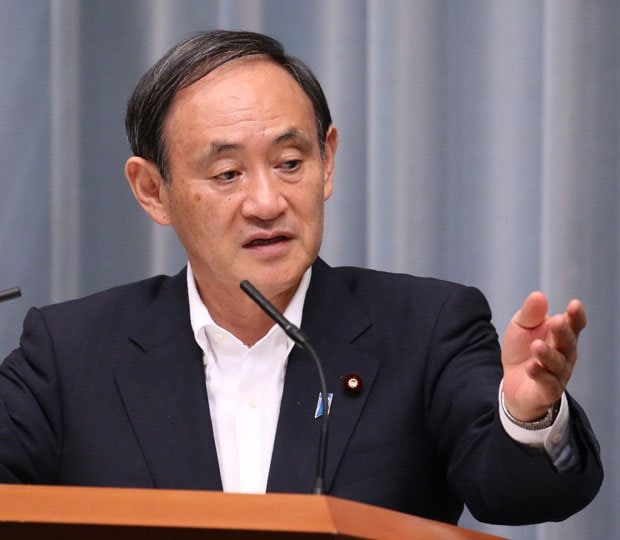 菅官房長官は、定例会見でスパイの存在を全面的に否定した　（ｃ）朝日新聞社　＠＠写禁