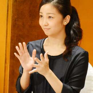雅子さま復活の陰に“女官”の存在 コーヒー店で佳子さまが過ごすワケ