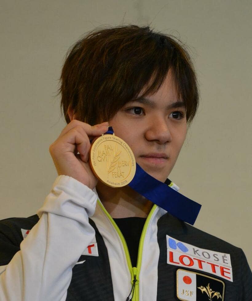 「永遠の２番手」を返上して四大陸選手権Vの宇野昌磨。３月の世界選手権にも期待がかかる(ｃ)朝日新聞社