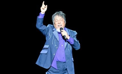 Z世代は‟生ける伝説ジュリー”沢田研二を知らない？ お勧めしたい曲ランキング　6位「カサブランカ・ダンディ」、10位に“攻めた”名曲が【10～6位】