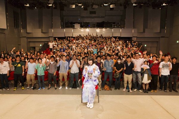 AKB48横山由依 ファンとの近距離イベントに艶やかな着物姿で登場「心から楽しいイベントでした」