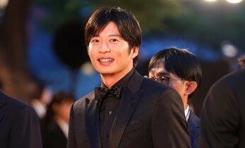 不倫報道で崖っぷちなのは永野芽郁より「田中圭」か 15歳年下の“ノースキャンダル女優”に近づきすぎた「代償」