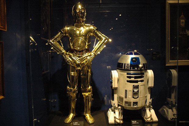 「C3-PO」と「R2-D2」（C）＆TM Lucasfilm Ltd.