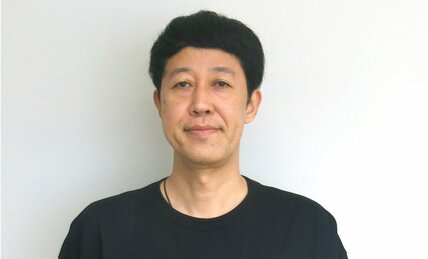 小籔千豊が「嫁が死んだらもう頑張らない」と語る理由　55歳で亡くなった母から教えられた“男の生き方”