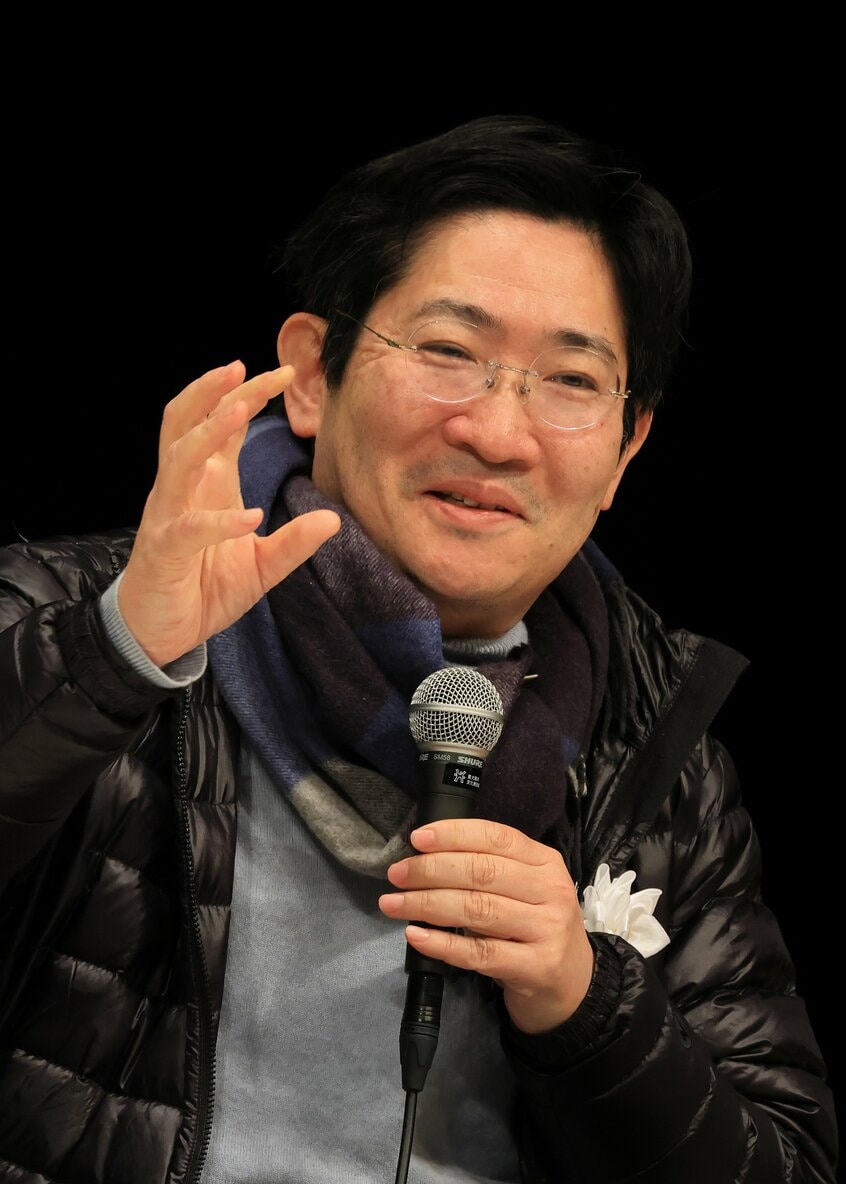 磯田道史（いそだ・みちふみ）さん。国際日本文化研究センター教授。1970年、岡山県生まれ。2003年『武士の家計簿』で新潮ドキュメント賞、著書に『「司馬遼太郎」で学ぶ日本史』など（撮影／写真映像部　小林　修）