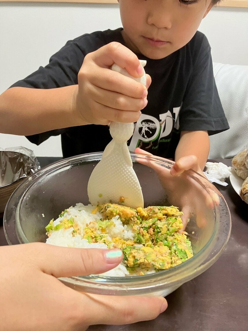 写真・図版（1枚目）| 小2男子、初めての「料理」に挑戦しました【編集部blog】