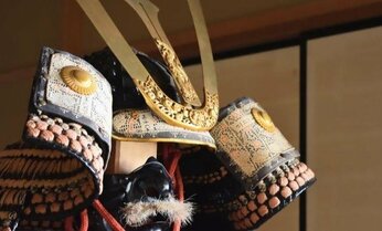 応仁の乱「東軍・細川」と「西軍・山名」の血脈ひいたハイブリッドな“超エリート”は? 戦争終結までの「オカルト武将」の葛藤