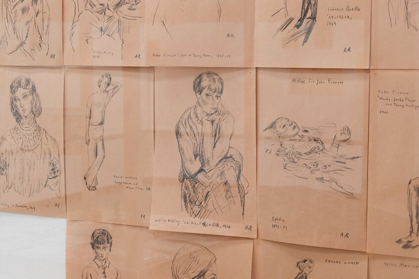 ピカソや印象派の画集を荒井さんが模写した作品も初公開。これらのスケッチは荒井さんの就寝前の日課になっているそう(撮影/写真映像部・上田泰世)