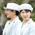 〈2025年上半期の皇室〉愛子さま初の沖縄 5歳の天皇陛下が書いた「おかえりなさい」のメッセージに、豆記者も思わず「まあ!」