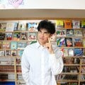 小島よしおが「お年玉の使い方がわからない」と悩む9歳に気づかされた、お金と心の関係