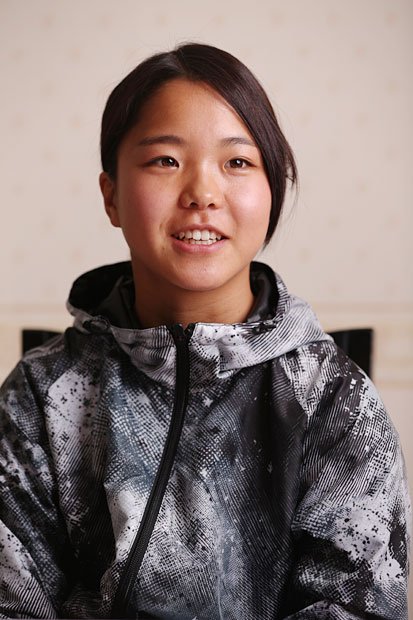 素顔は、まだあどけない少女　（c）朝日新聞社　＠＠写禁