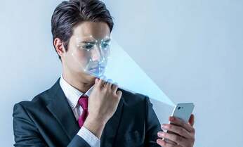 「顔認識」機能はここまできた! 成毛眞が語る“驚くべき未来”とは