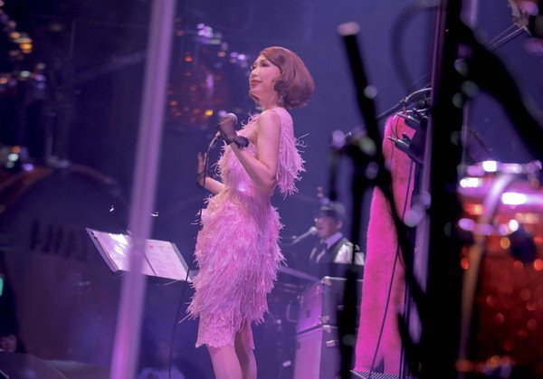野宮真貴、渋谷系を歌う。2017年、春公演の開催が決定