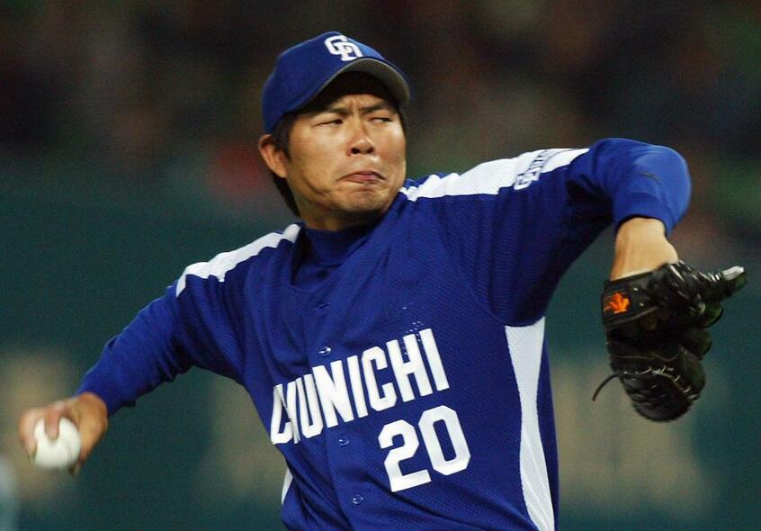 2004年に中日の開幕投手を務めた川崎憲次郎 (c)朝日新聞社