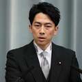 小泉環境相にパーティー券あっせん? 月会費10万円の「秘密クラブ」を追う