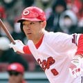 シーズン安打記録の秋山翔吾もピンチ! 広島で進むチームの若返りで秋山、菊池の「通算2000安打達成」に黄信号