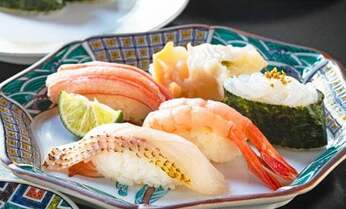 「金沢まいもん」なぜ旨い? “日本一すし意識の高い”金沢の回転寿司が大躍進した理由