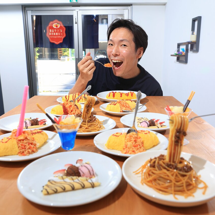 食品サンプル製作体験カフェ 代表取締役社長:齊藤雅大(さいとう・まさひろ)/1984年生まれ、千葉県出身。ベンチャー企業、コンサルティングファームを経て株式会社Nilgramを創業。戦略コンサルティングを主業としながらインバウンド事業をはじめグループで複数事業を運営する(撮影/写真映像部・松永卓也)