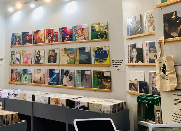 「フェイスレコード」ニューヨーク店は、多くのヒップホップ・アーティストを生んだブルックリン地区にある。いまや日本盤レコードを探してDJらが同店を訪れる（写真／フェイスレコード提供）