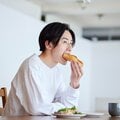 来年4月から導入の“独身税”が日本崩壊を加速させるワケ 「余計に少子化進むだろ」「こども家庭庁をなくせば財源確保できる」の声も…。