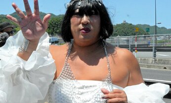 ロバート秋山「笑ゥせぇるすまん」喪黒福造役がハマり過ぎ! 共通点は“得体の知れない狂気”?