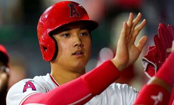 大谷翔平、新人王獲得も今後は“二刀流”が足かせ? 最良の起用方法は…
