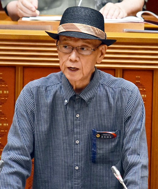 写真・図版（1枚目）| 翁長沖縄知事を「変節」させたガンという病
