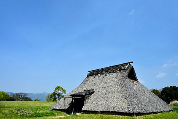 佐賀県吉野ケ里遺跡の竪穴式住居