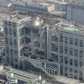 政治部は圧倒的に男性記者が多く、政治家も男性ばかり だからハラスメントが蔓延する