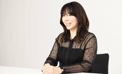 デビュー30周年「岡本真夜」が今だから語れる“人間不信”になった日々…「ここ半年でやっと信頼できる人と落ち着ける環境になった」