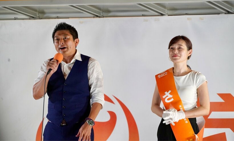 神谷代表（左）とさや氏