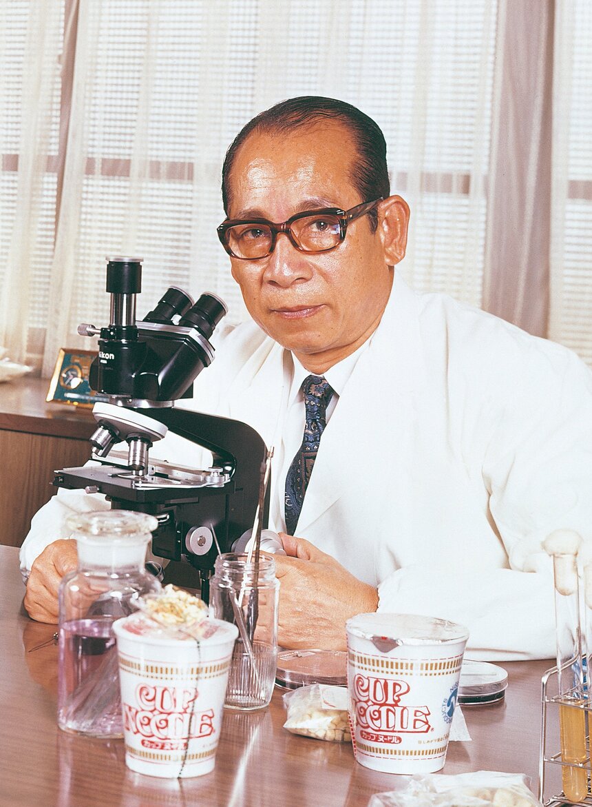 インスタントラーメンを発明した日清食品の安藤百福さん