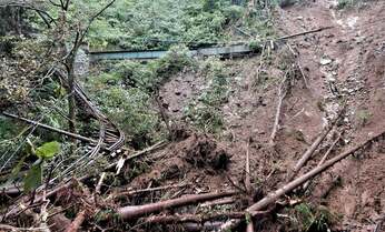 壊滅的被害の箱根登山鉄道「復旧には長期間」と観光客に影響
