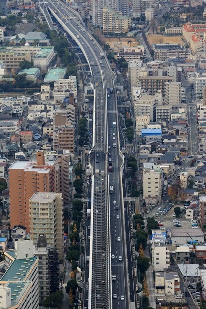 ２０１４年１２月１５日阪神高速道路東海現場［神戸市東灘区］（撮影／写真部・松永卓也）
<br />