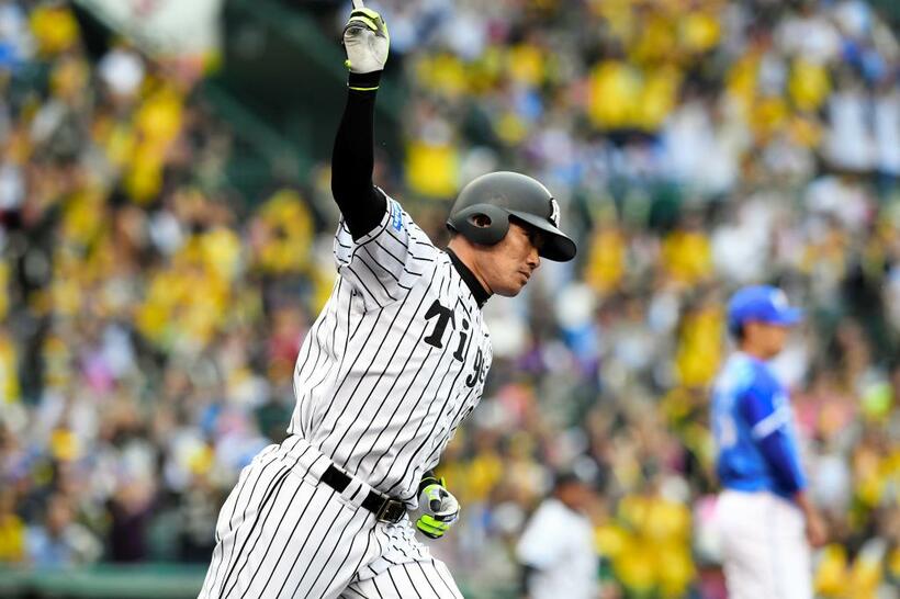 阪神・福留孝介　（ｃ）朝日新聞社