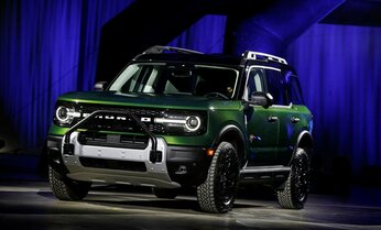 「あえてアメ車」どこに魅力? 日本で売れるには? 大きくて燃費が悪くても「好き」な人たちに聞く