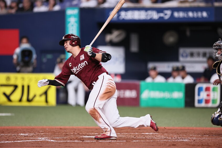 楽天に移籍した浅村は19年に33本塁打をマークした