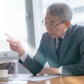 「高齢者はただの老いぼれではない。むしろ知的資産家」90歳医師が訴えたい「発想の転換」とは