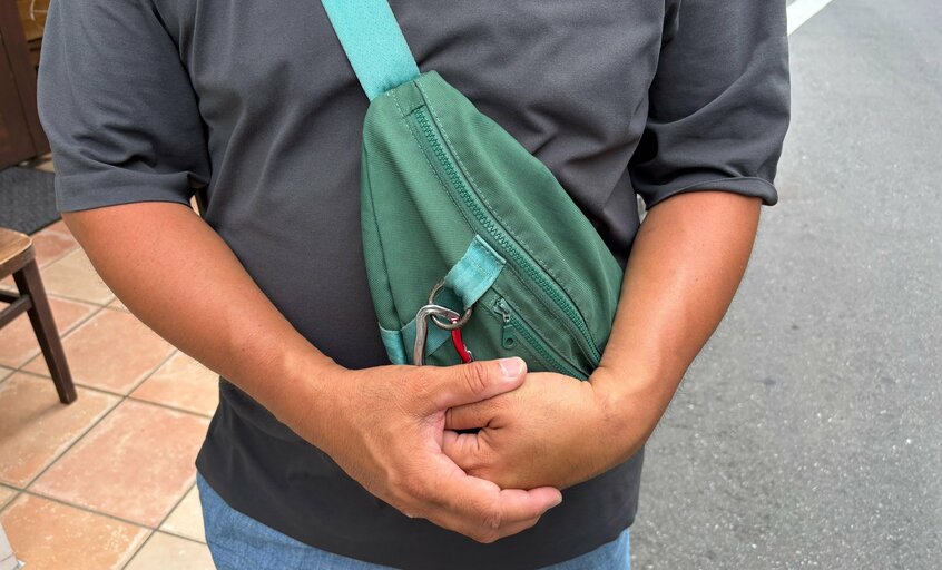 冷却グッズを自腹で購入　熱中症と隣り合わせの配達員は社内ルールを破って首にタオル「自衛しないと倒れちゃう」