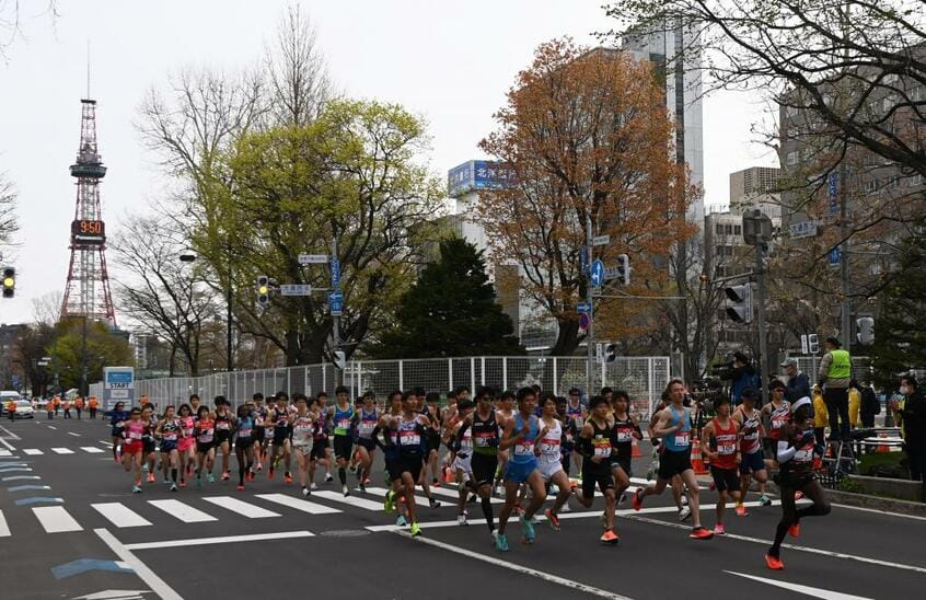 今年5月、マラソンテスト大会の様子(C)朝日新聞社
