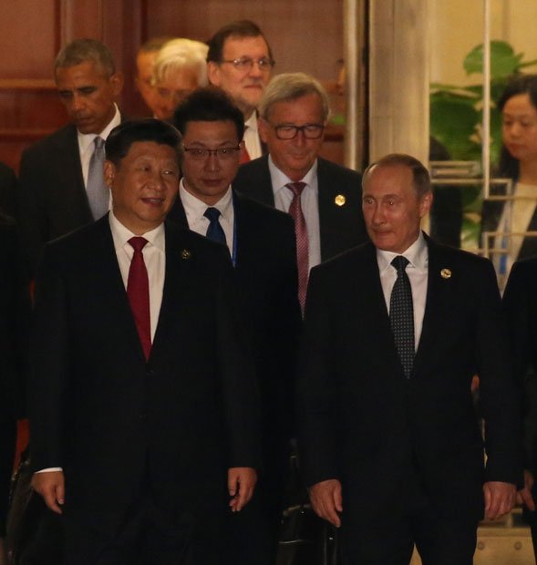 G２０首脳会議に出席した際の中国の習近平主席、ロシアのプーチン大統領など各国の首脳ら　（ｃ）朝日新聞社