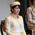〈愛子さまの存在感〉歌会始の愛子さま「古典文法でこのような使い方は…」 友と夢の和歌は「会はむ」か「会へる」か 表現にかけた粘り強さ