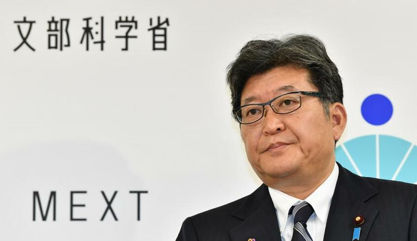 写真・図版（1枚目）| 「時間を返してほしい」 英語民間試験に翻弄された教育現場、延期発表後も混乱は続いた