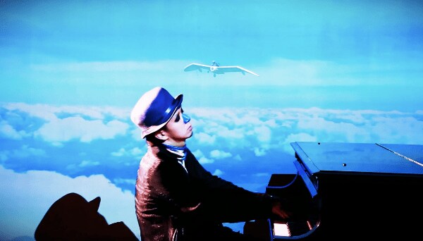 H ZETTRIO、メディアアーティスト八谷和彦とコラボした最新MV「Wonderful Flight」を公開