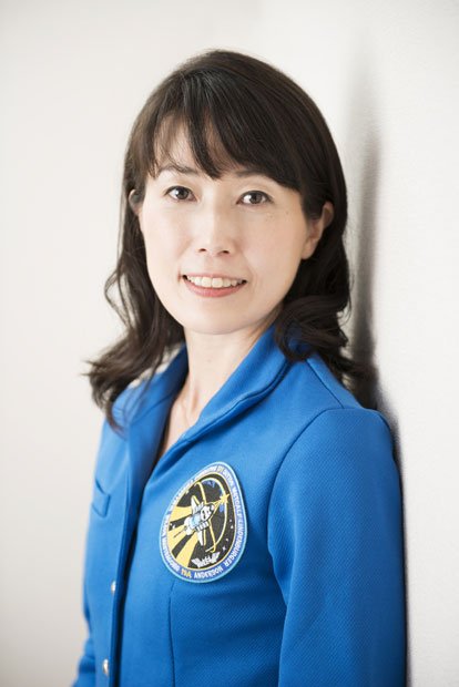 宇宙飛行士山崎直子さんやまざき・なおこ／１９７０年生まれ。日本人女性として２人目の宇宙飛行士。２０１０年４月、スペースシャトル「ディスカバリー」に搭乗。２児の母（撮影／写真部・大嶋千尋）
<br />