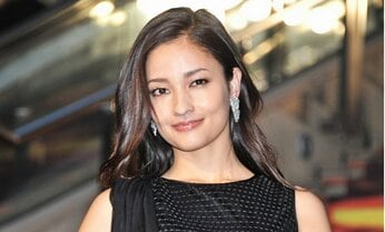 シングルマザーになった「黒木メイサ」が女優復帰 「生き急いでいた」過去と決別した“母”としての素顔