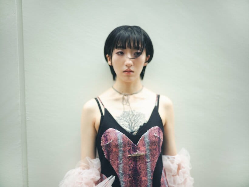 春ねむり／横浜出身のシンガーソングライター/ポエトリーラッパー/プロデューサー。国外でのツアーも成功させるなど、いま注目されているアーティスト（撮影／小財美香子）
