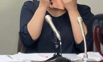 「まともに捜査されず闇に葬られた」 木原誠二官房副長官妻の前夫“不審死”で遺族が会見を開いたワケ