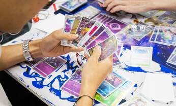 加熱するポケモンカード人気で相次ぐ窃盗 「レアカードには骨董品的価値も」関係者が語る